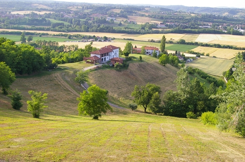Veduta di Asti dalla località Vallarone