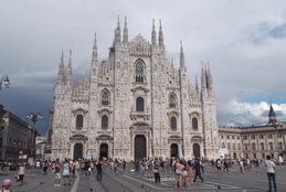 Paesaggio del Comune di  Milano (MI) - Piazza del Duomo..