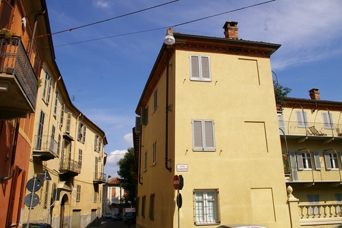 Via S. Gioanni ad Asti