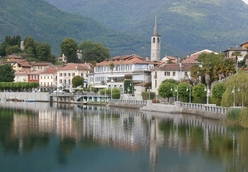 Veduta del paese di Mergozzo in Provincia di Verbania