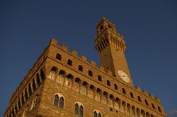 Veduta di Palazzo Vecchio in piazza della Signoria a Firenze.
