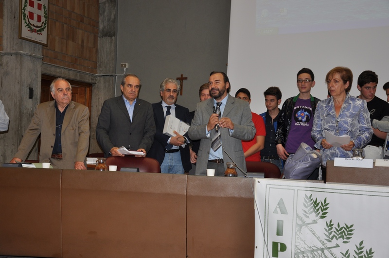 Considerazioni sull importanza dell applicazione dei principi dell ingegneria naturalistica per la salvaguardia del paesaggio da parte del Prof. Marco Devecchi (Presidente dell Osservatorio del Paesaggio per il Monferrato e l Astigiano) [Foto di Angelo Rossi].