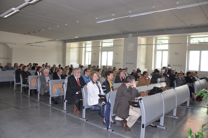 Veduta del folto pubblico presente al Convegno in memoria del Prof. Renato Bordone.