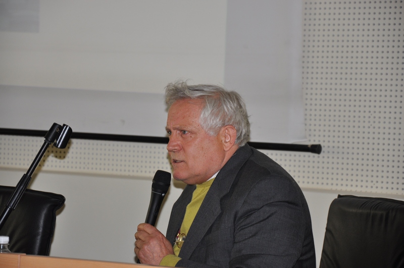 Relazione del Prof. Dario Rei (Associazione Frutteto di Vezzolano) su "Una singolare presbiopia: segni e memorie di storia del XX secolo in Alto Astigiano".