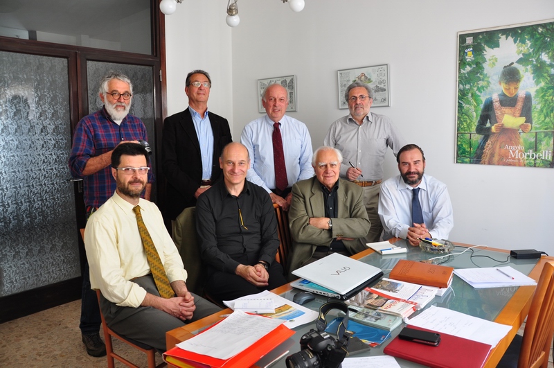 Foto Riunione di Coordinamento Rete Osservatori del Paesaggio del Piemonte (Alessandria 7 05 11). Nella foto: Riccardo Avanzi, Roberto Pozzi, Gian Paolo Bardazza, Franco Bartocci, Silvio Garlasco, Carlo Bidone, Valerio Di Battista e Marco Devecchi. (Foto Fabrizio Masarin).