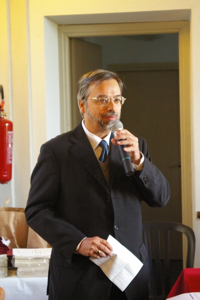 Presentazione da parte dell Avv. Giorgio Casartelli Colombo di Cuccaro (Storico studioso del  grande esploratore) del capitolo su "Cristoforo Colombo Monferrino".