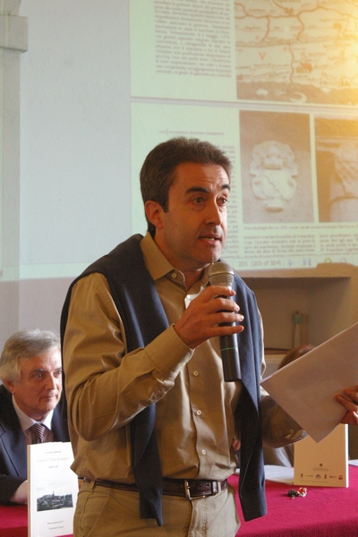 Presentazione da parte del Dott. Peter Mazzoglio (Presidente del Centro studi e ricerche storiche onlus) del capitolo su "Santi in terra monferrina".