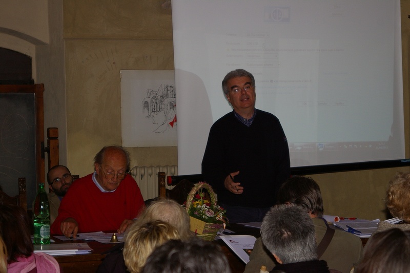 Relazione del Dott. Franco Correggia su "L interazione natura-cultura come elemento chiave nella percezione del senso e della qualità dei luoghi" (Foto di Dario Giordano).