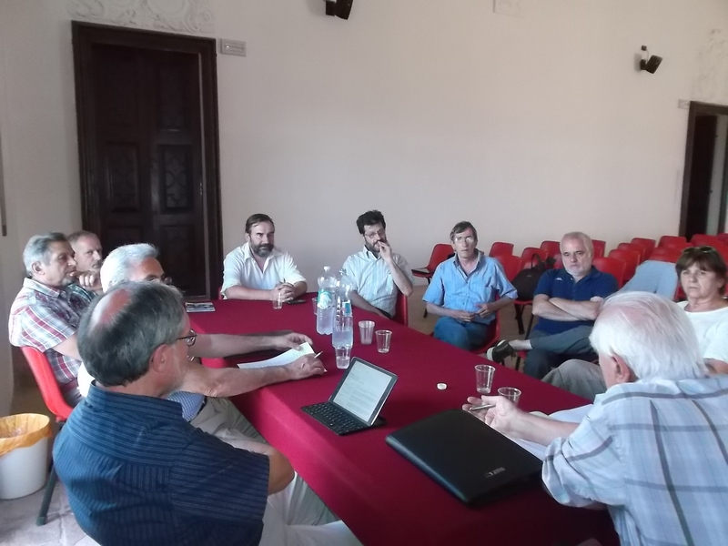 Tavolo dei rappresentanti dei vari Osservatori del paesaggio del Piemonte, partecipanti alla riunione di coordinamento presieduta dal Prof. Valerio Di Battista.
