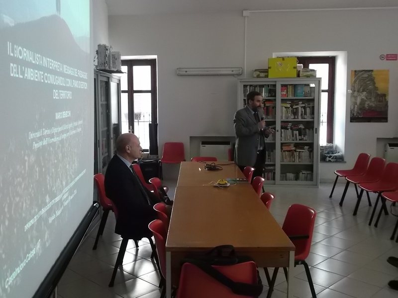 Relazione di Matteo Ferraris (Esperto dataset, Cofondatore Gruppo Alessandria open data, Data scientist e facilitatore)su "Tecnologie per un giornalismo attuale elementi introduttivi ai software che consentono di utilizzare grandi quantità di dati ad uso dell informazione moderna".
