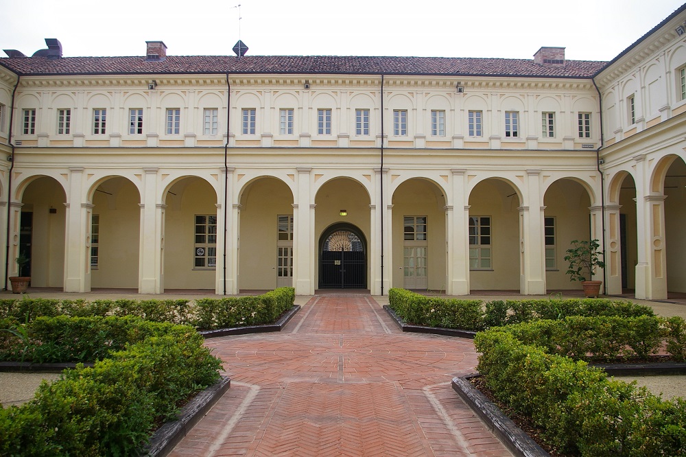 Veduta della Corte interna del Palazzo del Michelerio, sede del Museo Paleontologico di Asti.