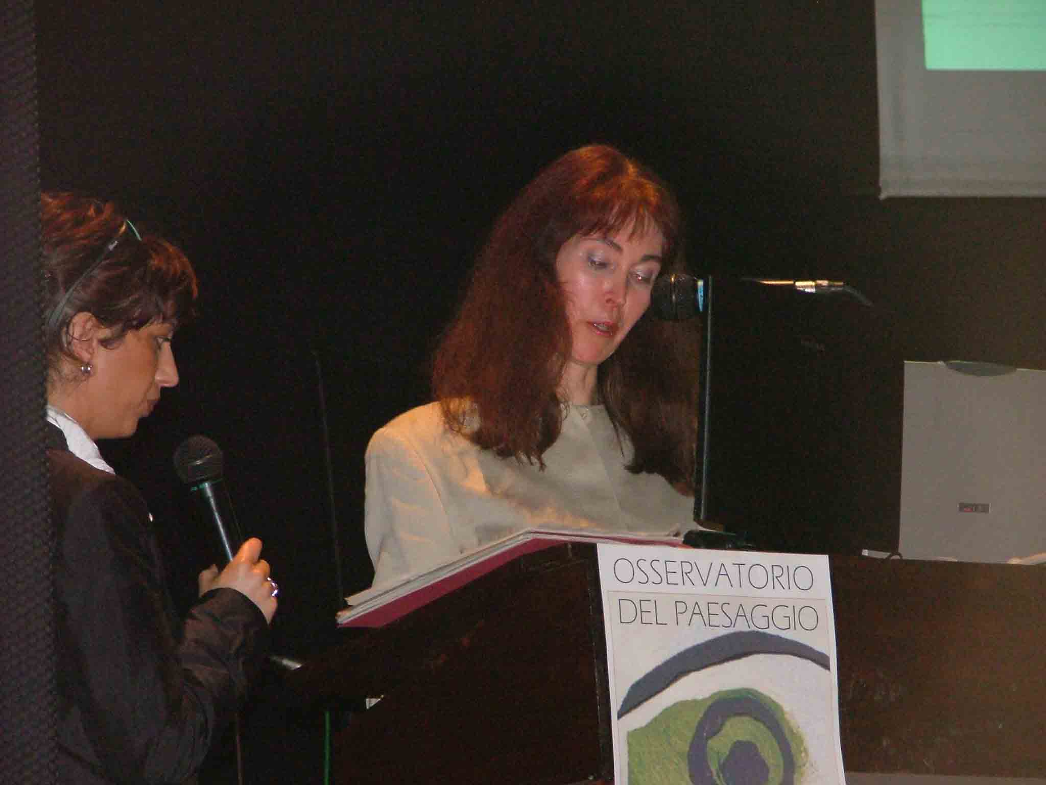 Prof.ssa Martina Natesser Oldengott (Dipartimento per la conservazione del verde storico e del paesaggio. Università di Kassel - Germania) - Relazione su: Paesaggi culturali storici come motore del turismo nello sviluppo rurale. 