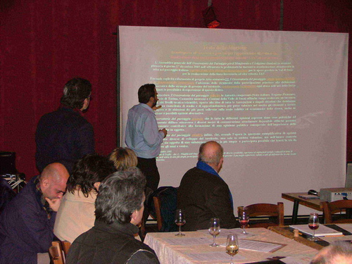 Assemblea generale 2005 - Osservatorio del paesaggioper il Monferrato e l'Astigiano - Esame della Mozione sul problema TAV in Val di Susa 
