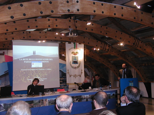 Relazione su "La rete degli Osservatori del Paesaggio in Piemonte" presentata da Marco Devecchi - Presidente Osservatorio del paesaggio per il Monferrato e Astigiano.