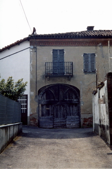 Edifici bisognosi di manutenzione presenti nei centri storici dell'Astigiano