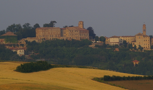 Storia, cultura e natura coesistono in modo singolare nei paesaggi astigiani – Montiglio Monferrato.