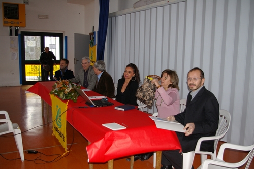  Tavolo dei relatori: Paolo Gardino, Domenico Novara, Renato Bordone, Patrizia Cirio, Fulvia Bianchi e Andrea Accomazzo.