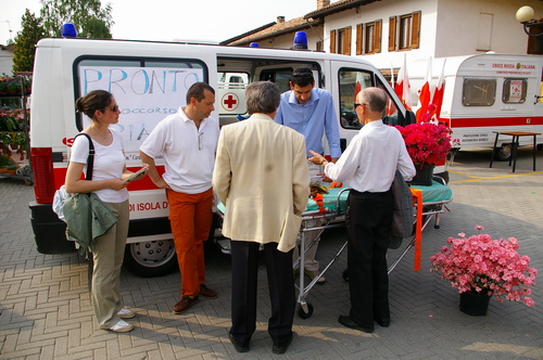 Dott. Agr. Ernesto Doglio Cotto (Presidente dell'Ordine dei Dottori Agronomi e Forestali della Provincia di Asti), Dott.ssa Cinzia Gallo, Dott.Gianni Forte e Dott. Andrea Bernard con il pubblico interessato alle problematiche delle malattie delle piante.