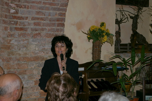 Seminario su "La storia delle palme in Italia: censimento e caratterizzazione - Un giardino speciale a Rocca di Arazzo" di Valentina Scariot (Dottore di ricerca - Facoltà di Agraria di Torino) e di Giuseppe Loretto (Appassionato coltivatore) - Laura Nosenzo: moderatrice della serata. 