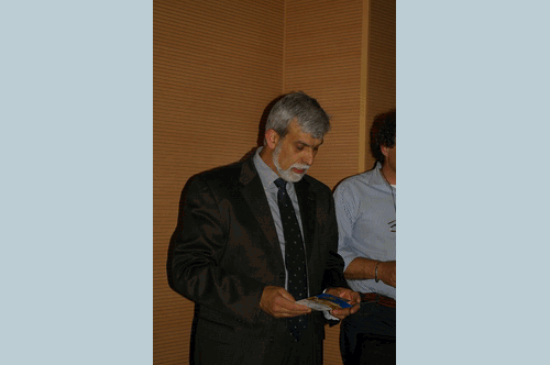 Seminario su "Le peonie: peculiarità e tecnica colturale" di Fiorenzo Gimelli del Centro Servizi per la Floricoltura di Sanremo.