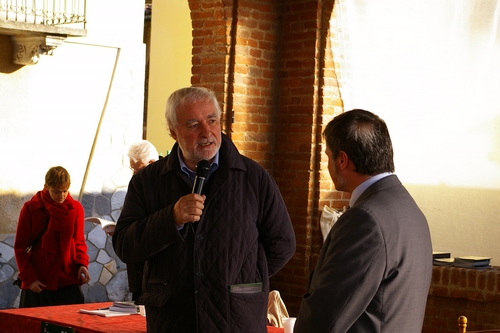 Discorso del Prof. Ottavio Coffano sullo studio di recente condotto in collaborazione con l'Osservatorio del paesaggio sul tema del paesaggio dipinto nell'Astigiano che troverà a breve pubblicazione e potrà rappresentare un ulteriore strumento di conoscenza del patrimonio paesaggistico locale.