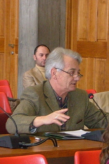 Contributo alla discussione di presentazione del Bando da parte del Prof. Mario Zunino dell'Università di Urbino.