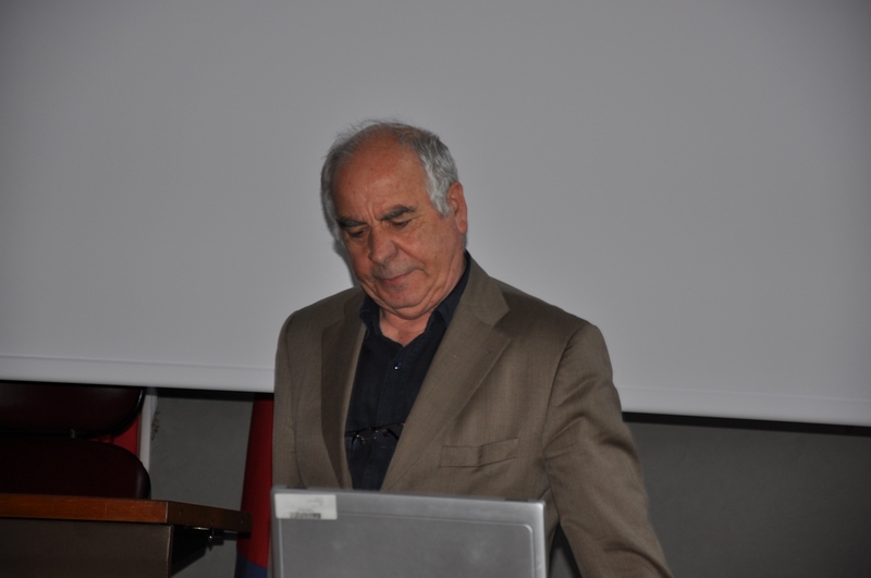 Relazione dell Arch. Vittorio Fiore sul tema "Consolidamento di movimento franoso a protezione di nucleo abitato con tecniche di ingegneria naturalistica in regione Revignano d Asti.