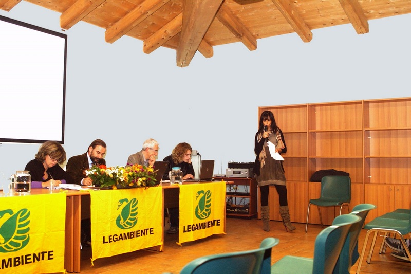 Intervento del Sindaco Roberta Franco del comune di Cantarana [Foto di Aurelia Brignolo].