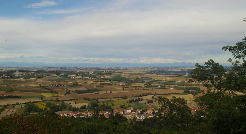 Veduta dello straordinario paesaggio agrario dal Sacro Monte di Crea.