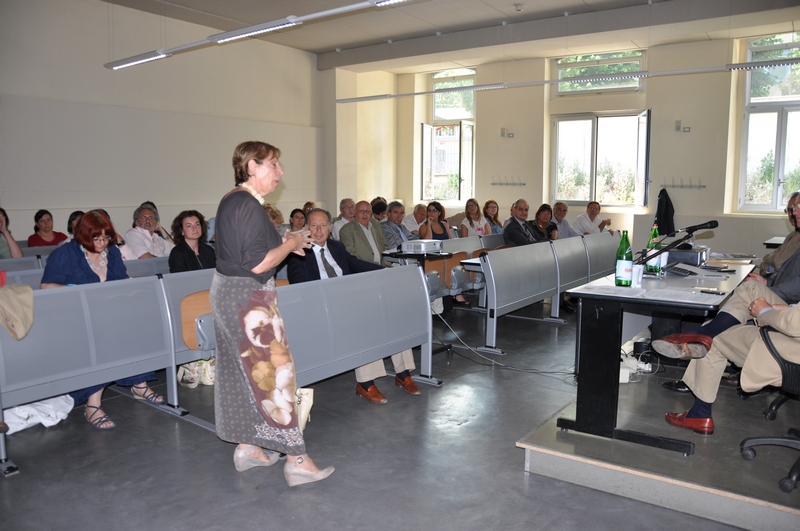 Relazione del Sindaco di Passerano Marmorito, Dott.ssa Silvana Bruna, in relazione alla presentazione della Richiesta di Dichiarazione di notevole interesse pubblico del paesaggio della Frazione di Schierano [Foto di Agnese Fornaris].