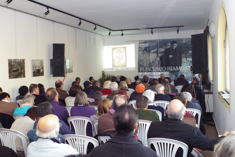 Folto pubblico presente in sala in occasione del Laboratorio internazionale sul paesaggio.