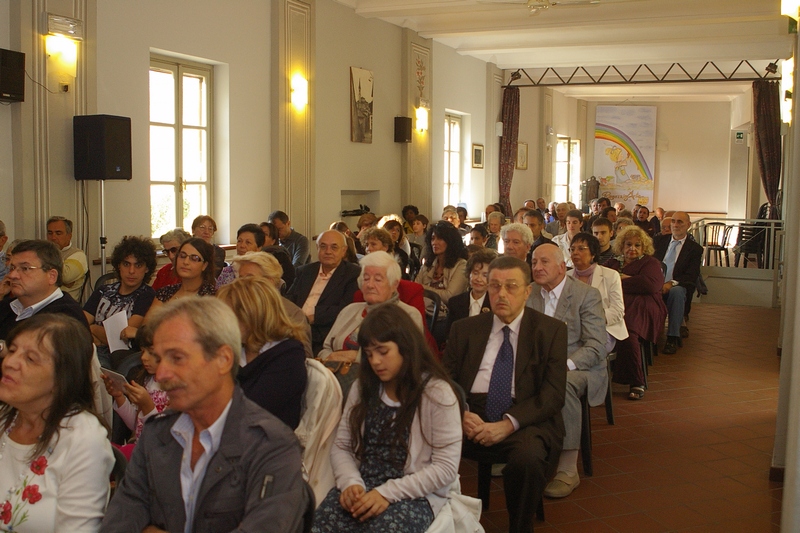 Veduta del folto pubblico presente alla Manifestazione "Fiori di Campo" e alla presentazione del Volume "Monferrato Splendido Patrimonio".
