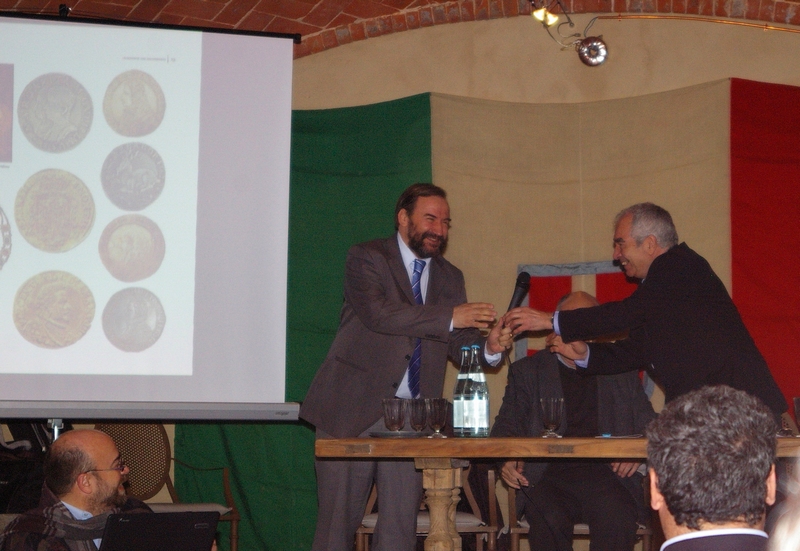 Contributo di riflessione sul capitolo "Il paesaggio del Monferrato"da parte dell Autore, Prof. Marco Devecchi (Università di Torino e Presidente dell Osservatorio del Paesaggio per il Monferrato e l Astigiano) [Foto di Francesca Viola].