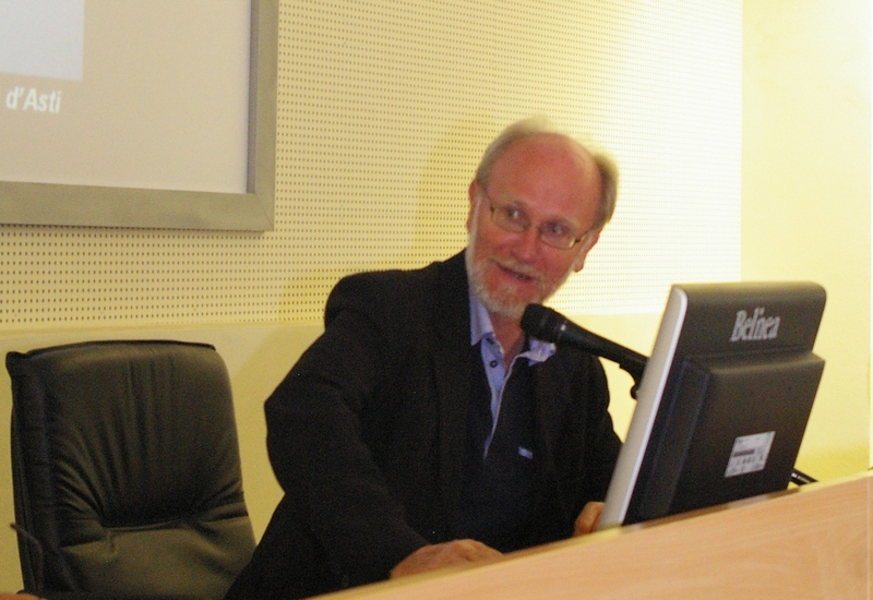 Relazione del Dott. Walter Giuliano (Museo dell Agricoltura del Piemonte) su "Contributo del Museo dell Agricoltura alla conoscenza della storia dell agricoltura astigiana" (Foto di Matilde Picollo).