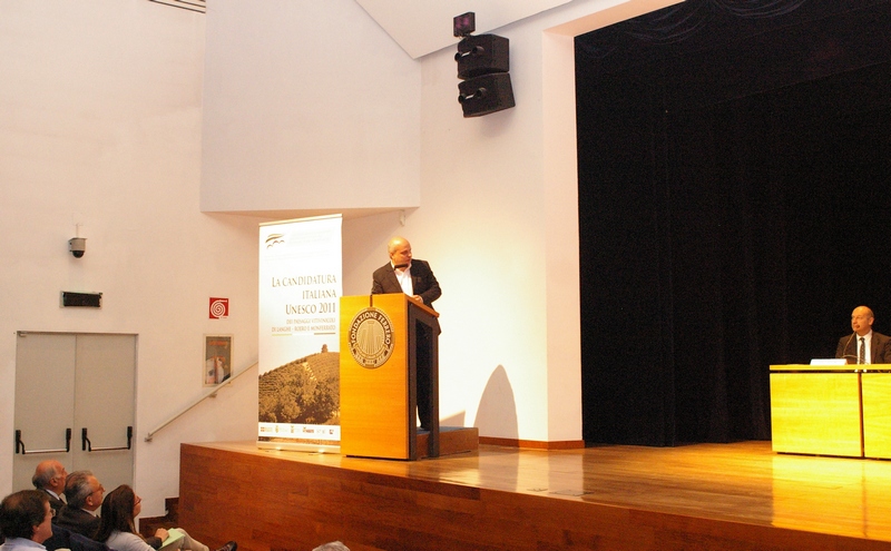 Saluto del Sindaco di Alba, Dott. Maurizio Marello (Foto di Erildo Ferro).