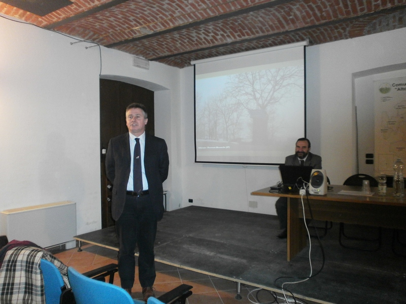 Saluto introduttivo e riflessioni sul tema dell esclusione del territorio del Freisa dalla Candidatura UNESCO da parte del Dott. Giorgio Musso, Sindaco di Castelnuovo Don Bosco (Foto Mirella Zitti).