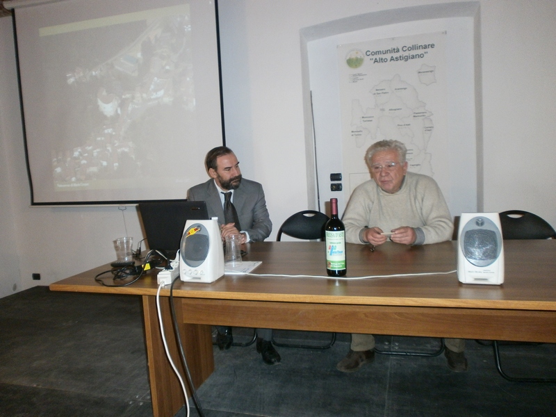 Contributo di riflessione da parte dell Arch. Dino Barrera sul tema del riconoscimento UNESCO del territorio del Freisa (Foto Mirella Zitti).