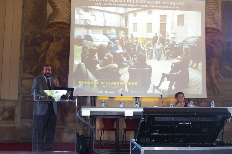 Relazione del Prof. Marco Devecchi Università di Torino e Presidente dell Osservatorio del Paesaggio per il Monferrato e l Astigiano) su "Esperienze di partecipazione nell elaborazione delle osservazioni al Piano Paesaggistico Regionale: riflessioni sugli ambiti paesaggistici di interesse agrario".