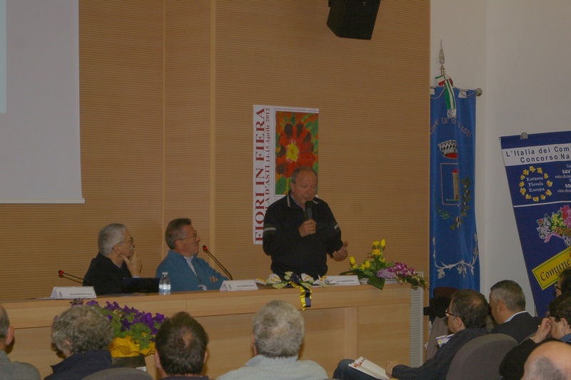 Saluto del Sig. Livio Piumatto sull esperienza dei Comuni Fioriti (Foto Prof. Erildo Ferro).