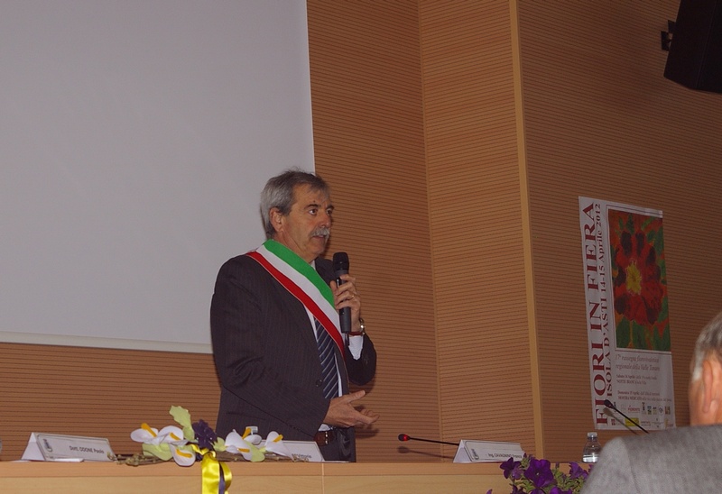Conclusioni da parte del Sindaco di Isola d Asti, Ing. Franco Cavagnino  (Foto di Francesco Devecchi).