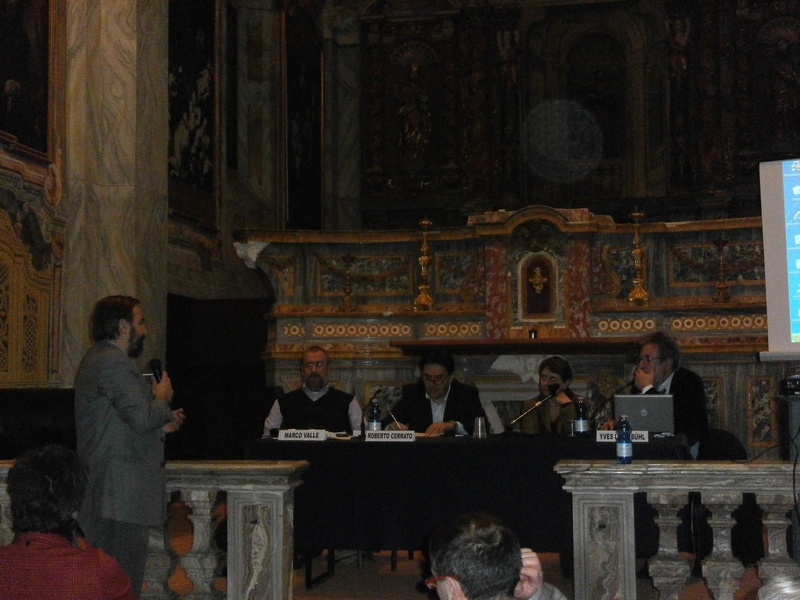 Presentazione del Libro "La Mise en scène du monde" di Yves Luginbühl presso la Chiesa di San Giuseppe ad Alba, martedì 27 novembre 2012. Contributo di riflessione da parte del Prof. Marco Devecchi (Presidente dell Osservatorio del Paesaggio per il Monferrato e l Astigiano).