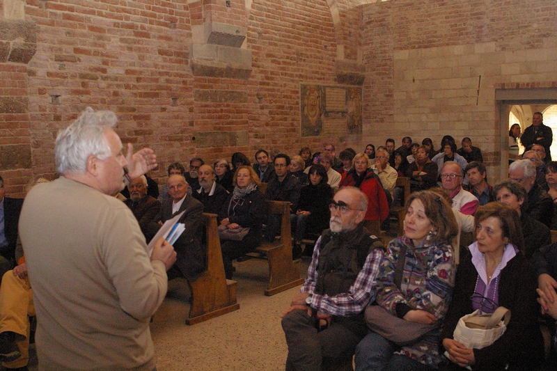 Presentazione del Progetto "Cultus Loci Cura Animi" presso la Canonica di Santa Maria di Vezzolano (domenica 22 aprile 2012), da parte del Prof. Dario Rei (Presidente dell Associazione Frutteto di Vezzolano).