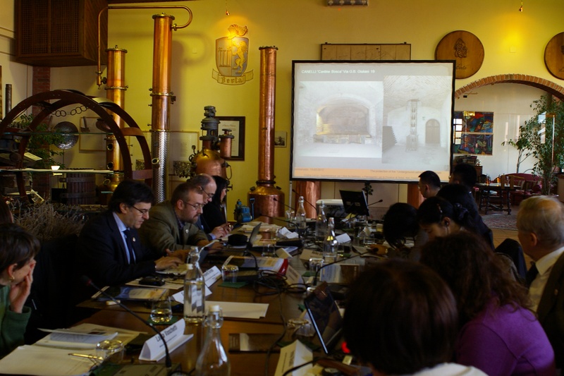 Relazione dell Arch. Cristina Lucca della Soprintendenza per i Beni Architettonici e il Paesaggio su "La protezione delle "Cattedrali sotterranee" di Canelli".