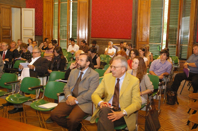 Veduta del pubblico presente al Convegno presso Villa Ruspoli a Firenze [Foto di Gian Paolo Bardazza].