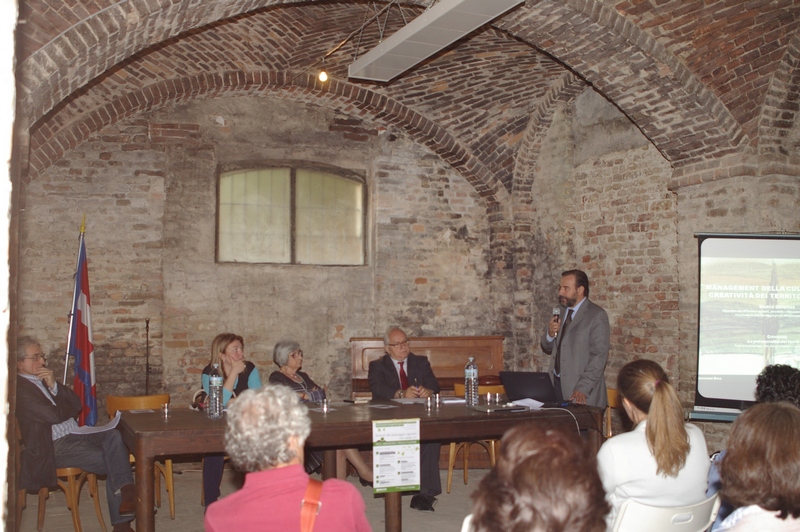 Contributo di approfondimento da parte del Prof. Marco Devecchi dell Università di Torino su "Management della cultura e della creatività dei territori collinari" [Foto di Morena Santangelo].