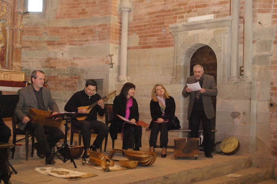 Presentazioni della musiche medioevali da parte di Andrea Marello