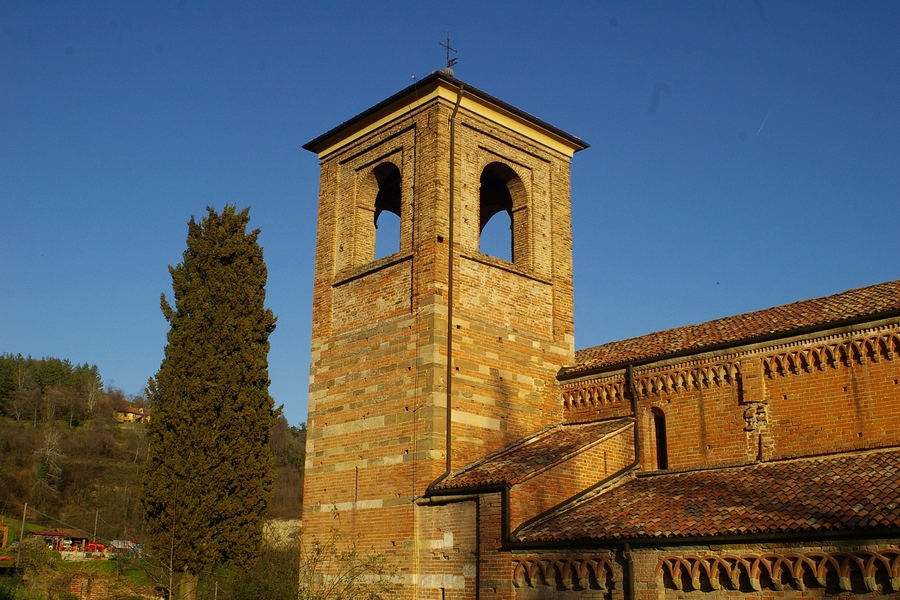 Veduta della Canonica di Santa Maria di Vezzolano