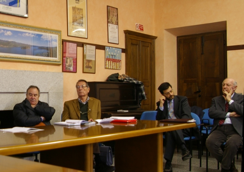 Avvio dei lavori della Rete degli Osservatori del Paesaggio del Piemonte presso l Ecomuseo Ecomuseo del Lago d Orta e Mottarone. Nella foto da (sx): Diego Corradin, Roberto Pozzi, Silvio Garlasco, e Giampaolo Bardazza [Foto di Marco Devecchi].