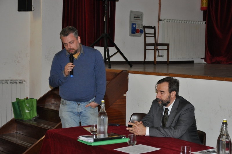 Riflessioni introduttive da parte del Dott. Marco Bonavia, Presidente dell Ordine dei Dottori agronomi e Dottori forestali della Provincia di Cuneo e Presidente della Federazione interregionale degli Ordini dei Dottori agronomi e forestali del Piemonte e Valle d Aosta. [Foto di Angelo Porta].