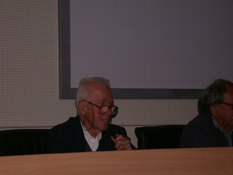 Contributo di riflessione da parte di Ernesto Armando (Politecnico di Torino) su "Ratti professore di geofisica al Politecnico di Torino".